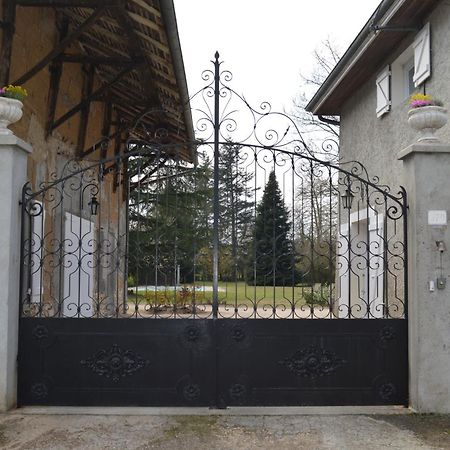 Bed and Breakfast Le Domaine Du Chaffard Les Avenières Zewnętrze zdjęcie